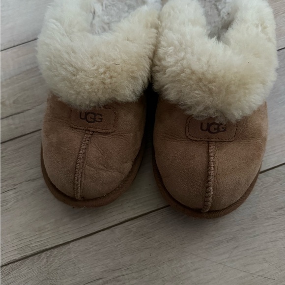 Ugg Coquette Slippers Women - Picture 5 of 9